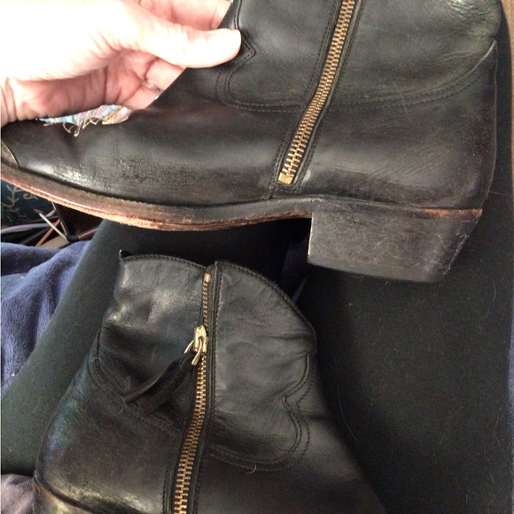 CLEARANCE SALE !2x Host Pick!! 🤩⭐️🤩vintage GOLDEN GOOSE COWBOY BOOTIES ⚡️🌟⚡️ - Picture 11 of 14